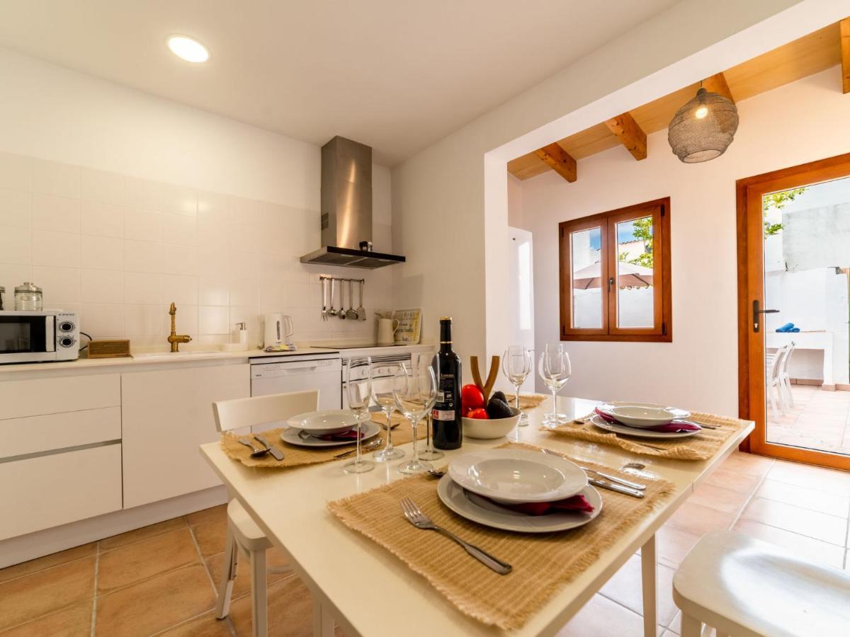 Monjo By Interhome * S'Arraco