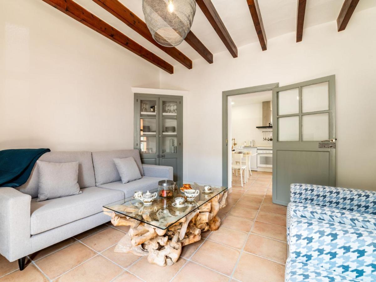 Monjo By Interhome * S'Arraco